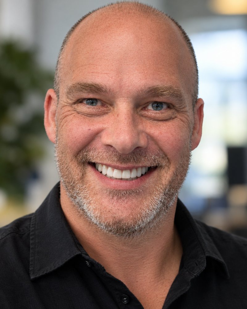 Portrait of Lee Francis, photographer and web designer